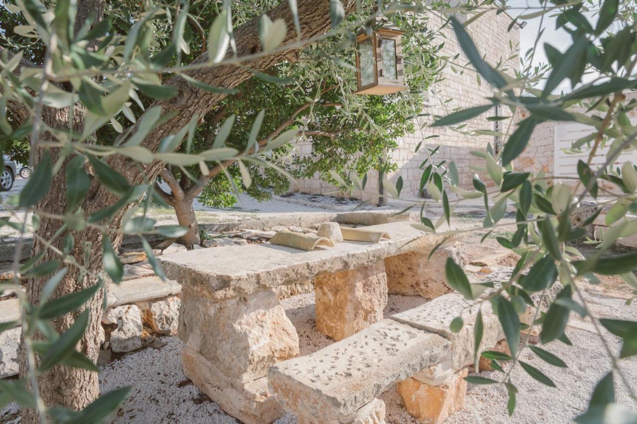 Trulli Harmonia Con Piscina - Alberobello Buitenkant foto